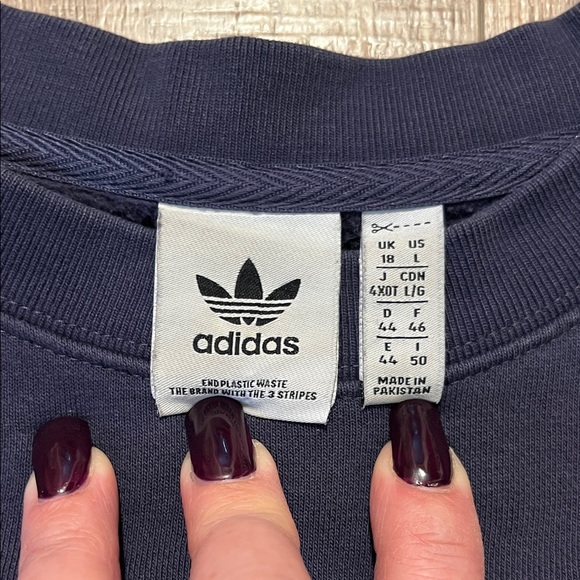 Adidas Women's Navy Blue Cropped Sweatshirt Size L - Picture 2 of 5